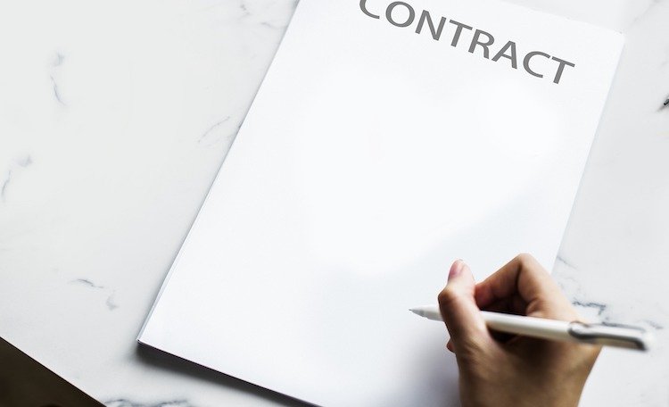 Top 5 Reasons to Use a Standardized Contract Document